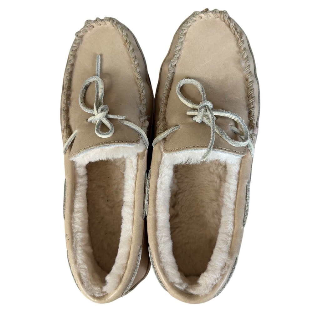 LL Bean Wicked Good Suede Slippers Moccasins 9 Off White Shearling Lined Bow